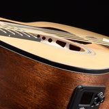 Walden Guitars O550E Natura Solid Spruce Top Orchestra Acoustic-Electric - Open Pore Satin Natural