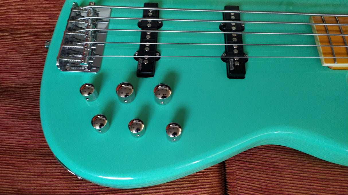 Markbass GV 5 GLOXY Bass Guitar in Surf Green