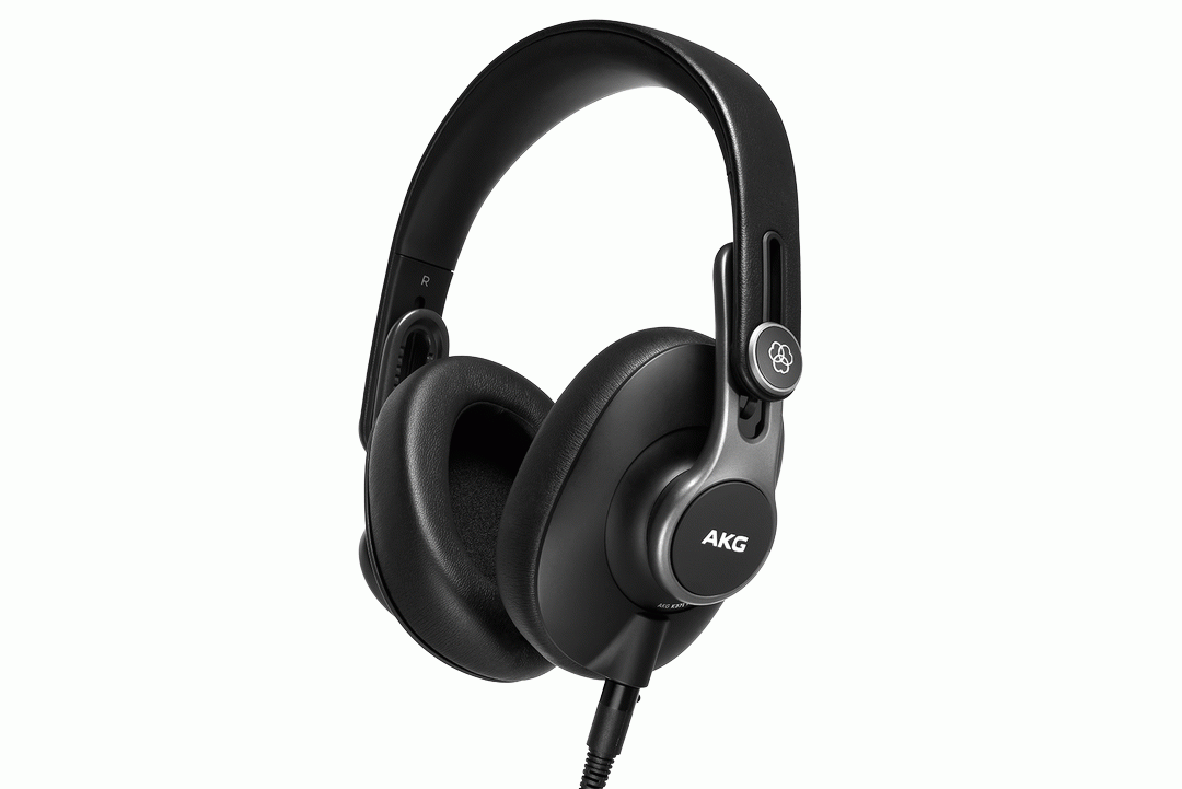 AKG K371 CLOSED BACK OVER EAR HEADPHONES