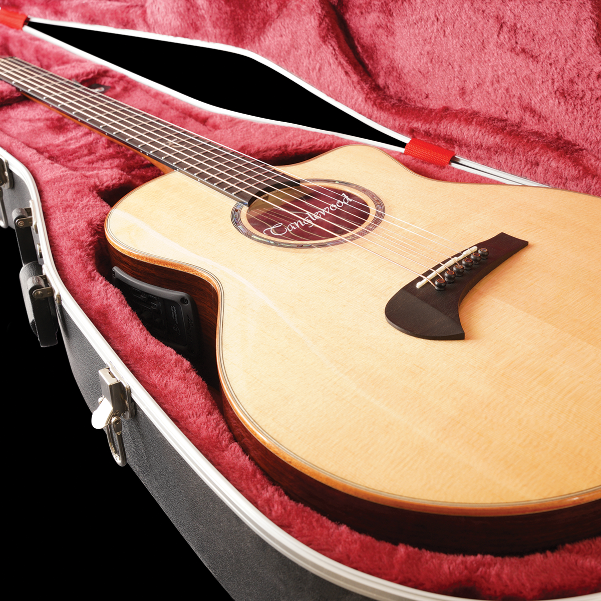 Tanglewood TSR2C MasterDesign all solid C/E with ABS Case